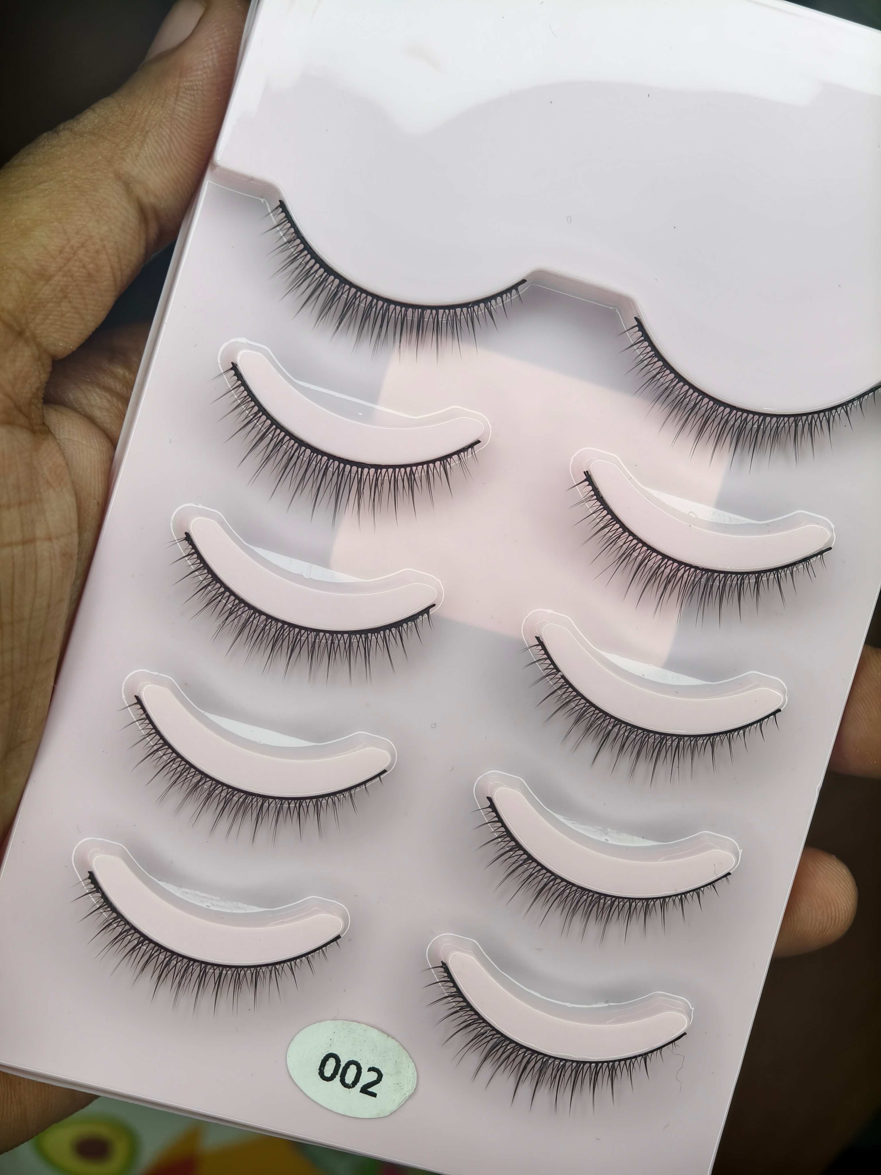 Extremly Natural lightweight lash-002